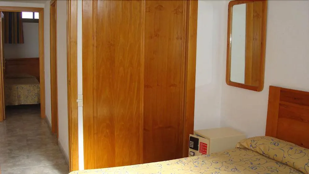 Apartamentos Los Cactus Playa del Ingles  Spain